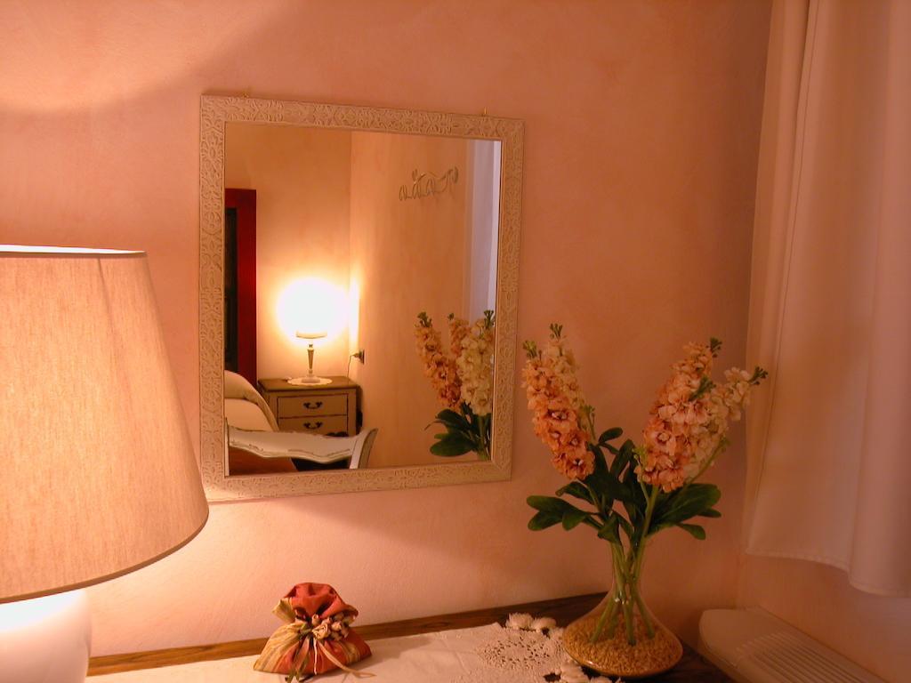Agriturismo Istrice Innamorato كامبيلو سول كليتونو الغرفة الصورة